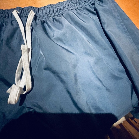 Men’s XXL Nike Shorts - Picture 2 of 3
